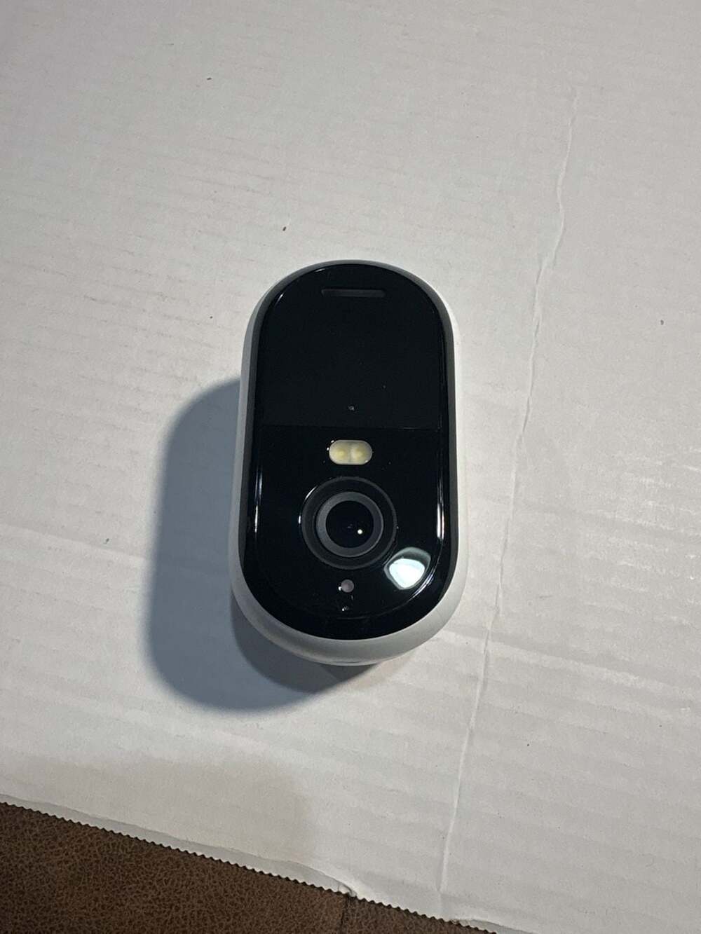 Arlo Essential Indoor Security Camera VMC2050